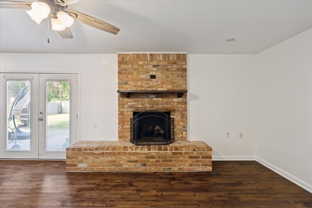 6716 Corona Drive, North Richland Hills, TX 76180