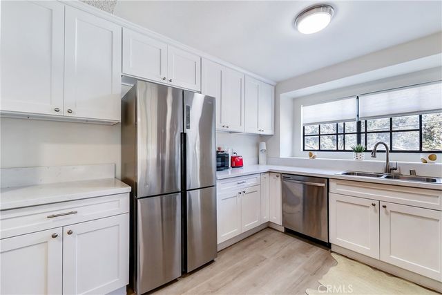 21501 Pioneer 3, Lakewood, CA 90715