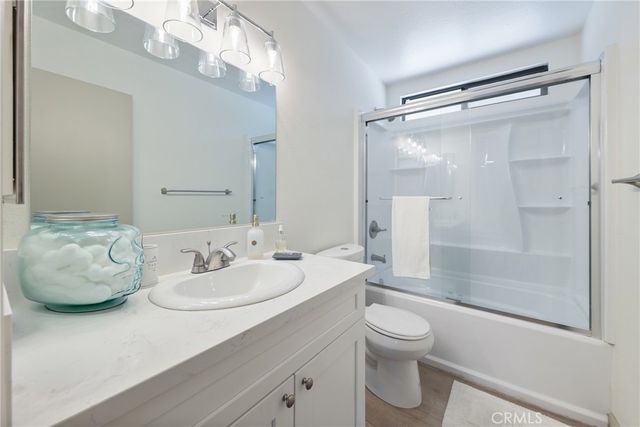 21501 Pioneer 3, Lakewood, CA 90715