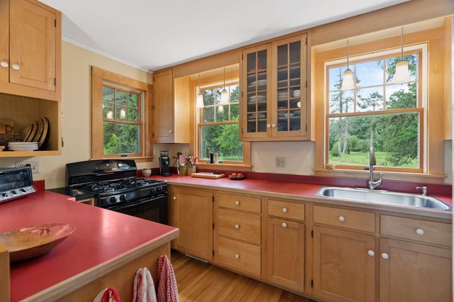 145 The Plateau, Windsor, VT 05089