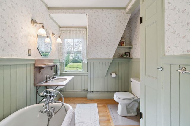145 The Plateau, Windsor, VT 05089