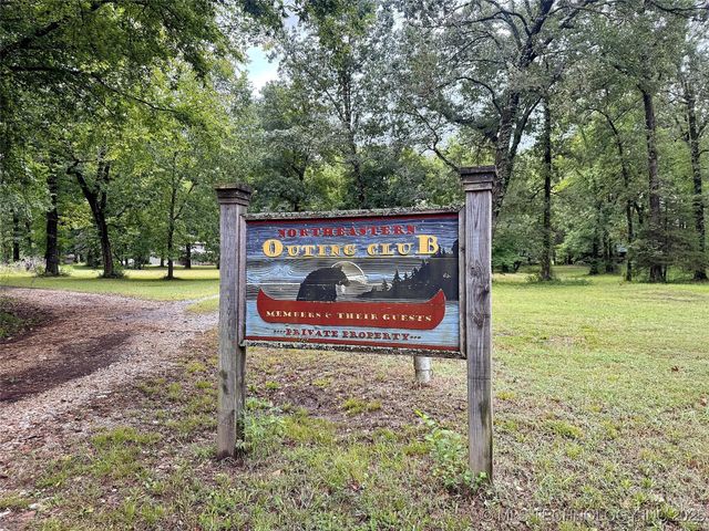 22449 E 664 Road, Tahlequah, OK 74464