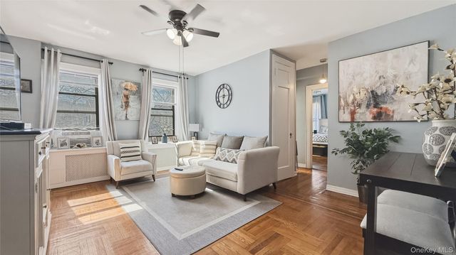 185 Marine Avenue 2C, Brooklyn, NY 11209