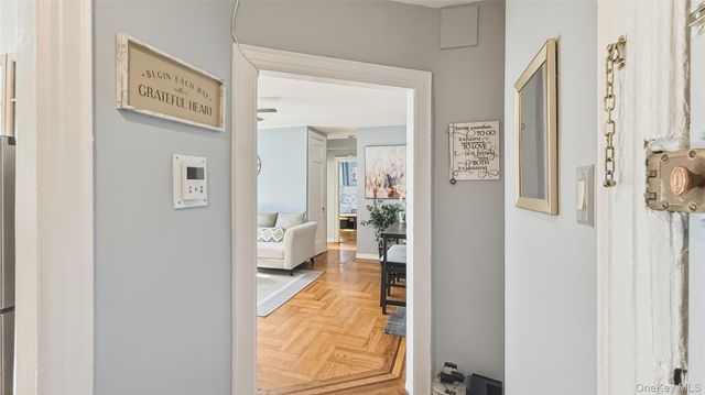 185 Marine Avenue 2C, Brooklyn, NY 11209