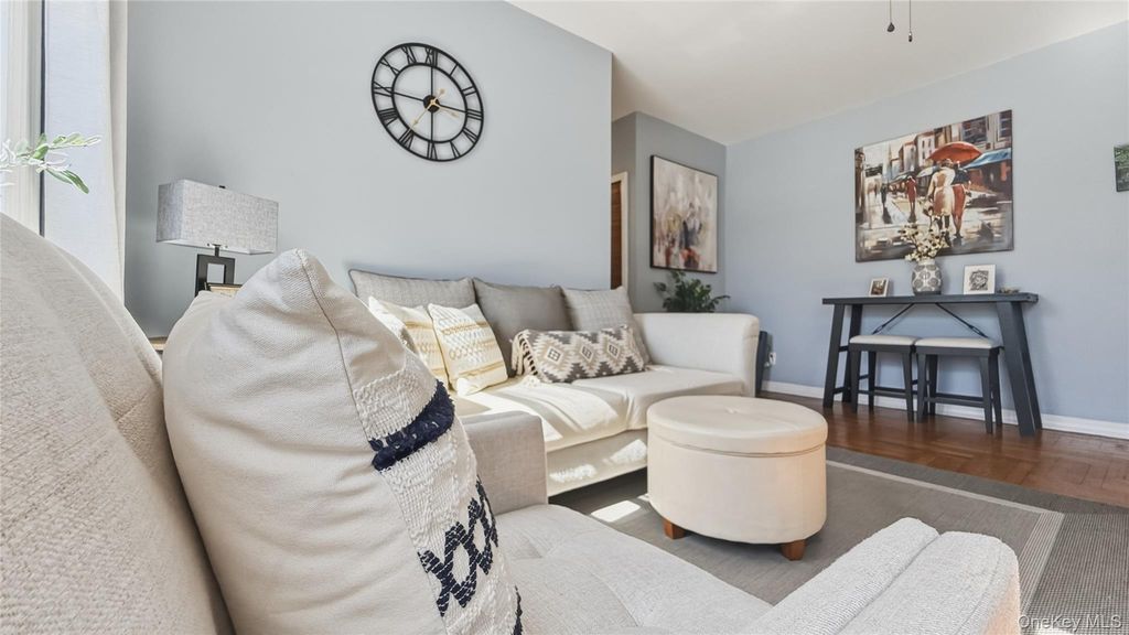 185 Marine Avenue 2C, Brooklyn, NY 11209