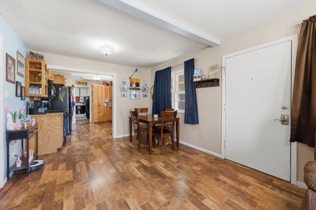 705 Maplewood Dr, El Dorado, KS 67042