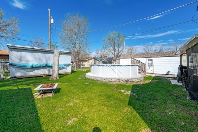 705 Maplewood Dr, El Dorado, KS 67042