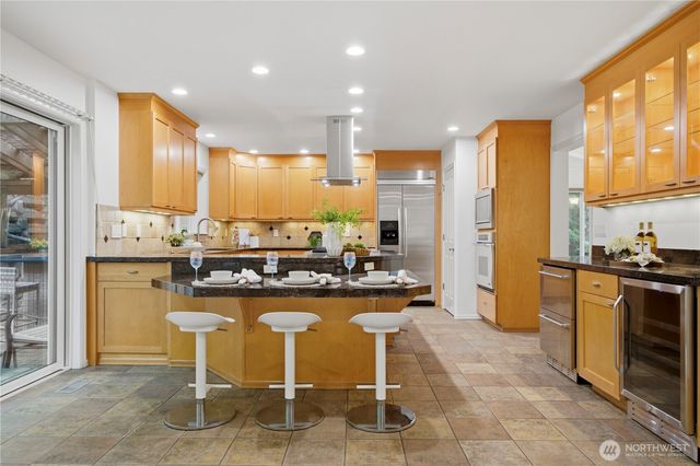 3028 173rd Court NE, Redmond, WA 98052