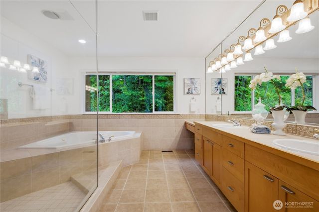 3028 173rd Court NE, Redmond, WA 98052