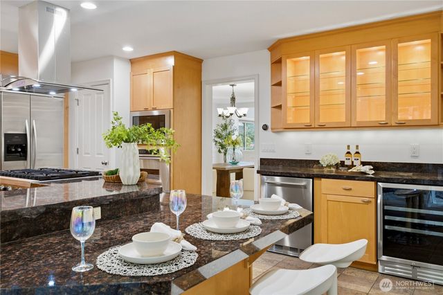 3028 173rd Court NE, Redmond, WA 98052