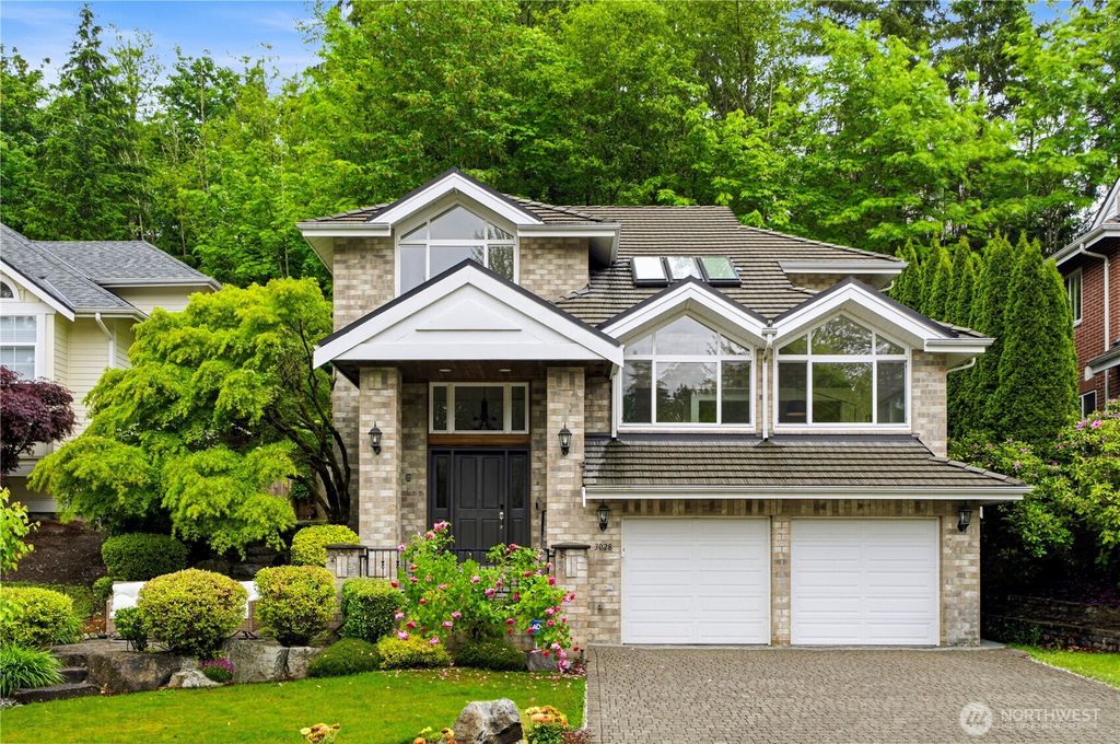 3028 173rd Court NE, Redmond, WA 98052