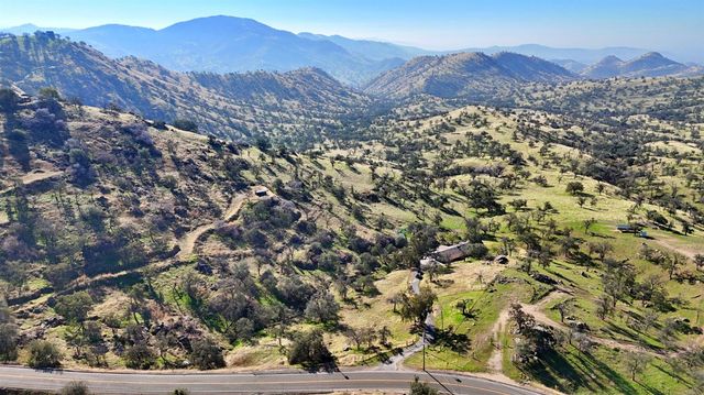 34045 George Smith Road, Yokuts Valley, CA 93675