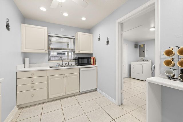 2612 CAROL DRIVE, Melbourne, FL 32935