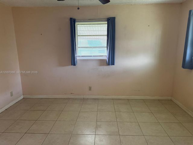 1812 Fillmore St, Hollywood, FL 33020