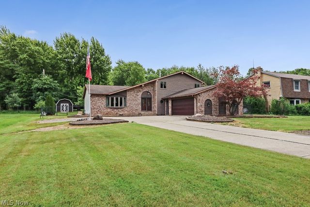 7075 Big Creek Pky, Middleburg Heights, OH 44130