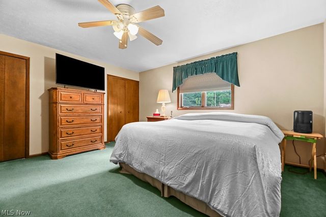 7075 Big Creek Pky, Middleburg Heights, OH 44130