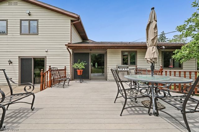 7075 Big Creek Pky, Middleburg Heights, OH 44130