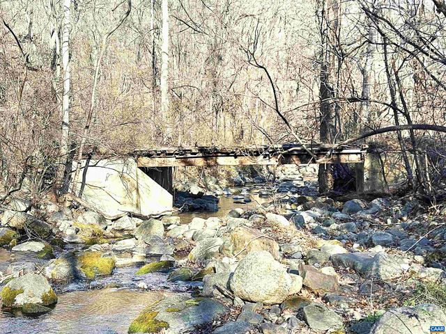 2530 BEECH GROVE RD, Roseland, VA 22967