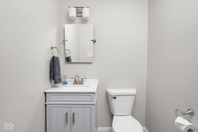 6829 Willow Road, Indianapolis, IN 46220