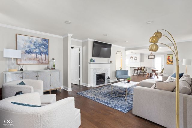 6829 Willow Road, Indianapolis, IN 46220