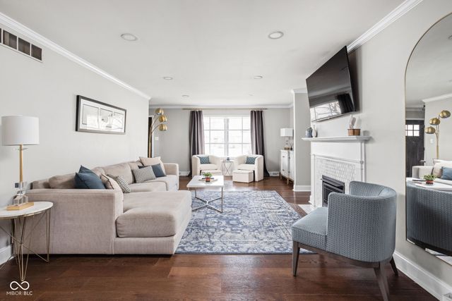 6829 Willow Road, Indianapolis, IN 46220