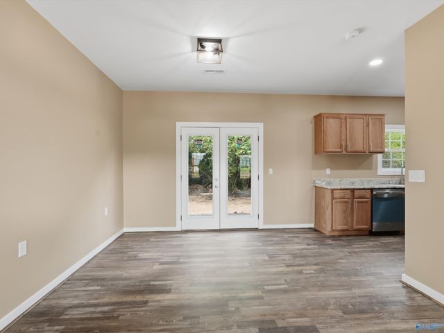 184 Carrington Lane, Albertville, AL 35950