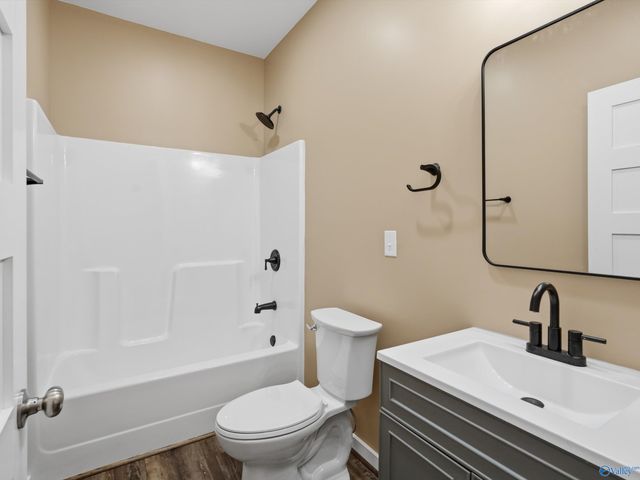 184 Carrington Lane, Albertville, AL 35950