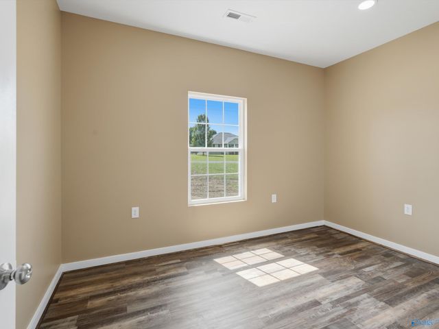 184 Carrington Lane, Albertville, AL 35950