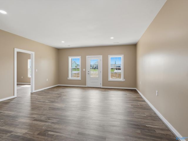 184 Carrington Lane, Albertville, AL 35950