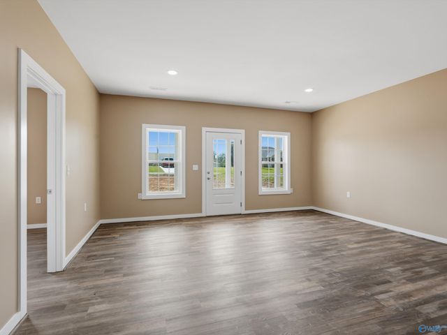 184 Carrington Lane, Albertville, AL 35950