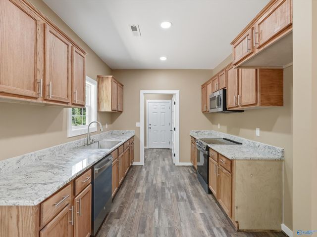 184 Carrington Lane, Albertville, AL 35950