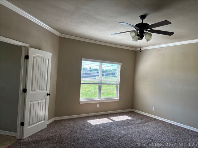 10 Ranch Acres Road, Pryor, OK 74361