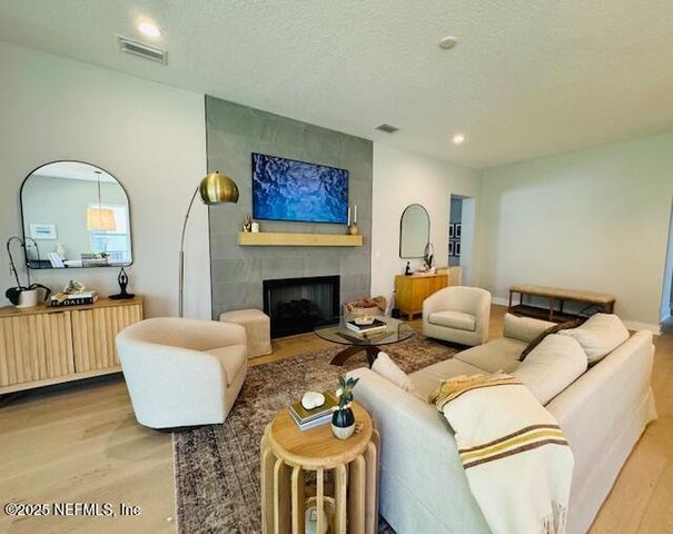 11319 MADELYNN Drive, Jacksonville, FL 32256