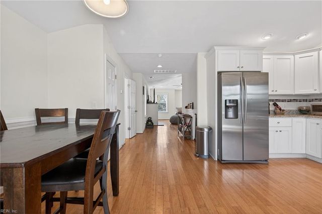 4632 Lake DR, Virginia Beach, VA 23455