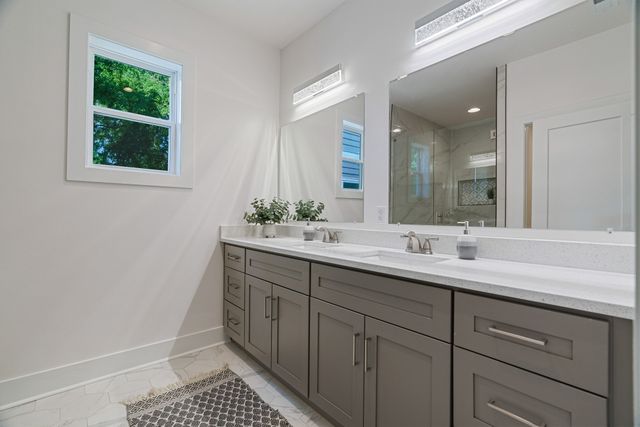 4802B Citrus Drive, Nashville, TN 37211