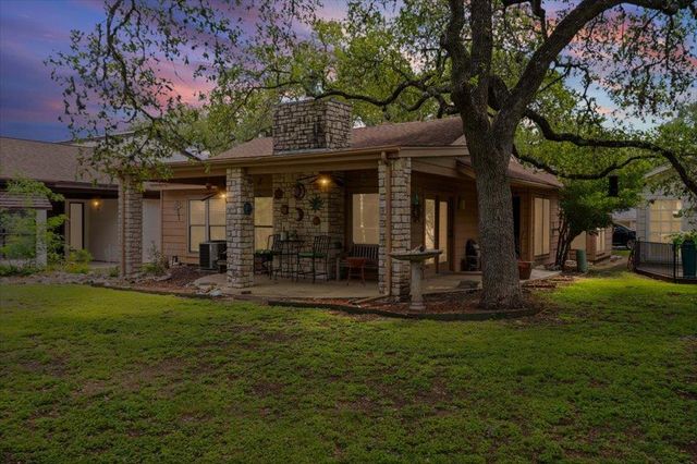 104 Overlook CIR, Wimberley, TX 78676
