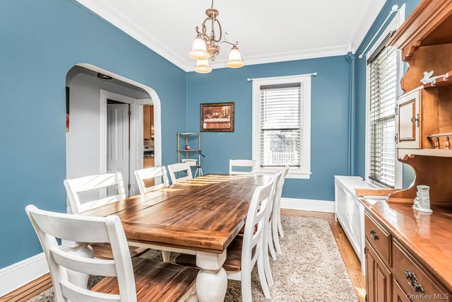 32 Glover Avenue, Yonkers, NY 10704