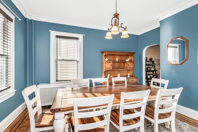 32 Glover Avenue, Yonkers, NY 10704