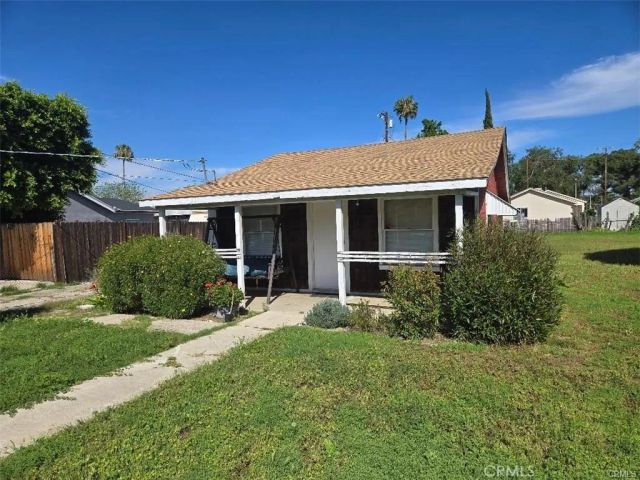 7402 Nestle, Reseda, CA 91335