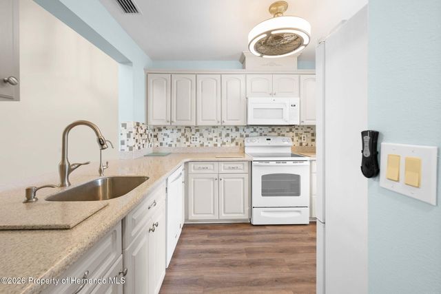 11613 Pear Tree Drive, New Port Richey, FL 34654