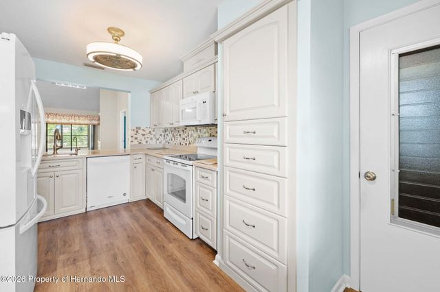 11613 Pear Tree Drive, New Port Richey, FL 34654