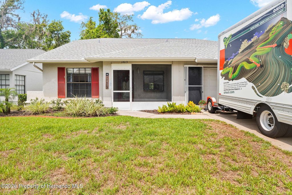 11613 Pear Tree Drive, New Port Richey, FL 34654