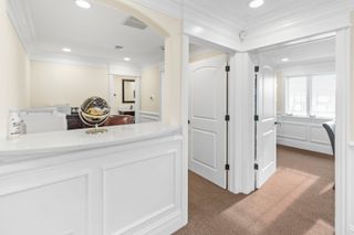 10005 S Roberts Road, Palos Hills, IL 60465