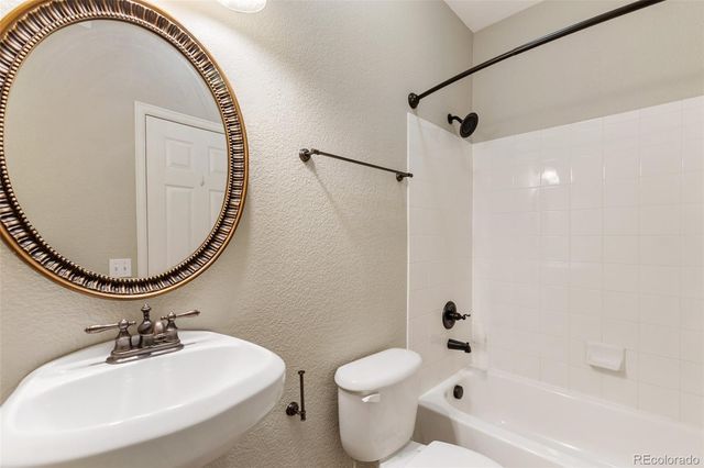 4880 Kerry Lynn View 201, Colorado Springs, CO 80922