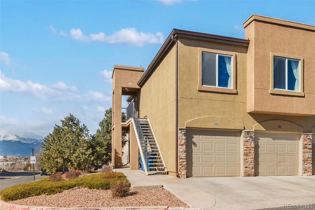 4880 Kerry Lynn View 201, Colorado Springs, CO 80922