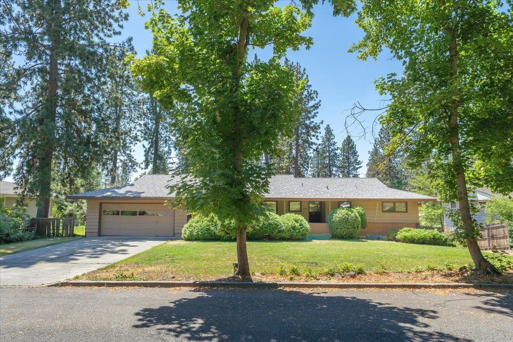 11322 E 18TH Ave, Spokane, WA 99206