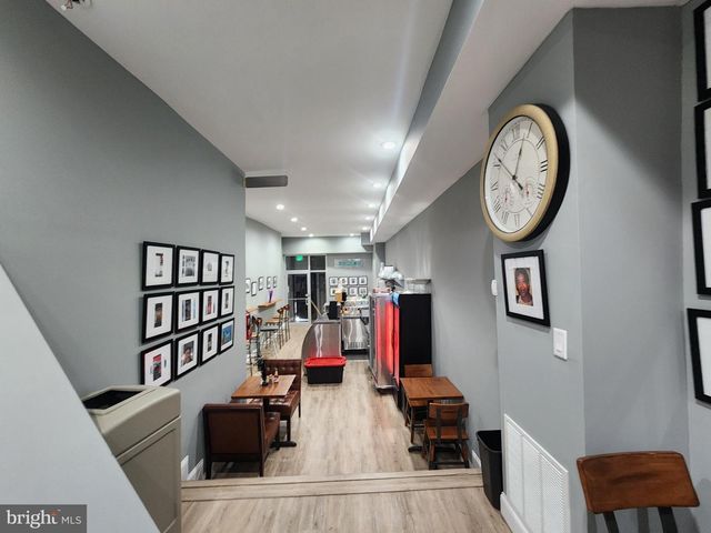 2124 GREENMOUNT AVE, Baltimore, MD 21218