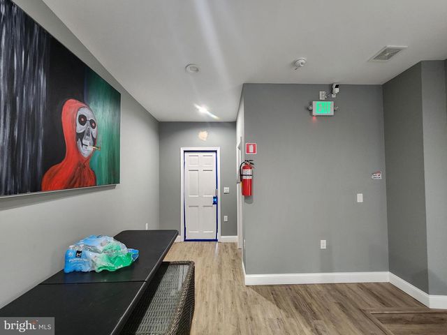 2124 GREENMOUNT AVE, Baltimore, MD 21218