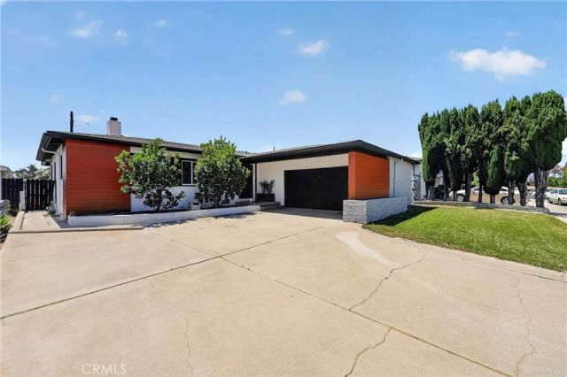 2425 Capetown Ave, Alhambra, CA 91803