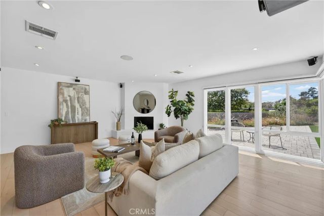 2425 Capetown Ave, Alhambra, CA 91803